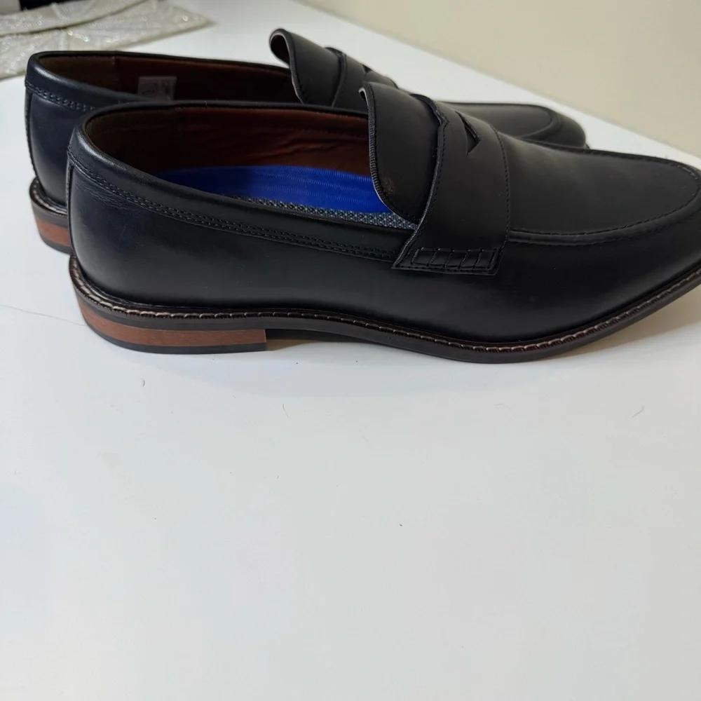 Vince Camuto Lachlan Penny Loafers black size 11.5